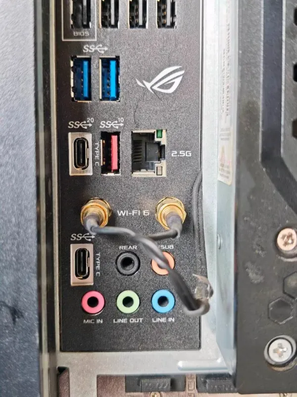 PC custom în carcasă Alienware R3 – i7 13700K, 32GB DDR5