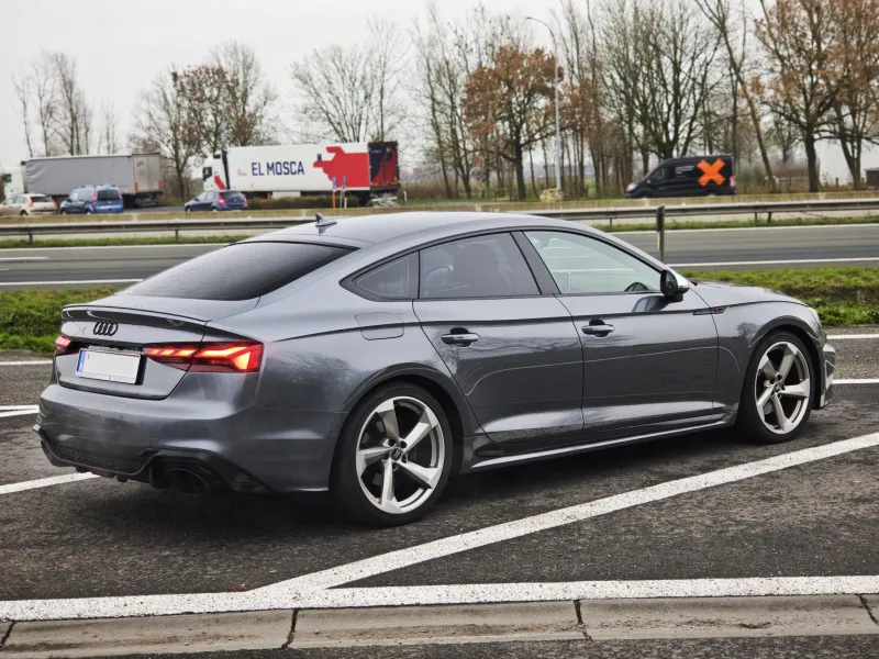 Audi A5 Sportback 2.0 TFSI Mild Hybrid – 190 pk – RS5 look